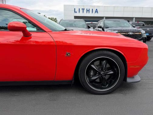 Go Mango! 2019 Dodge Challenger R/T Scat Pack