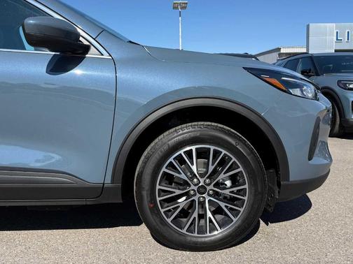 2025 Ford Escape PHEV