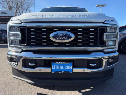 2024 Ford F-350 Lariat Super Duty