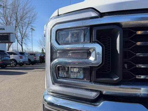 2024 Ford F-350 Lariat Super Duty