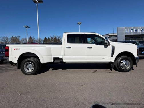 2024 Ford F-350 Lariat Super Duty