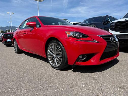2016 Lexus IS 300 Base