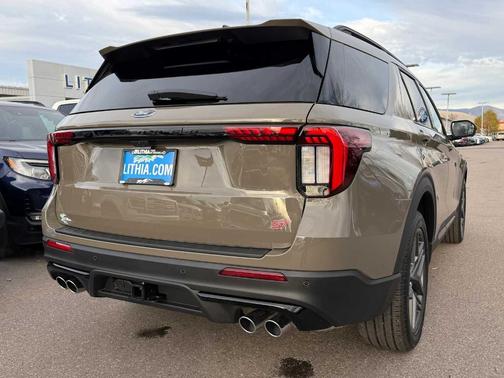 2026 Ford Explorer ST