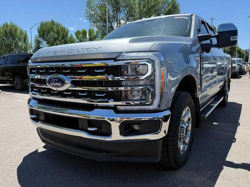 2023 Ford F-350 Lariat Super Duty