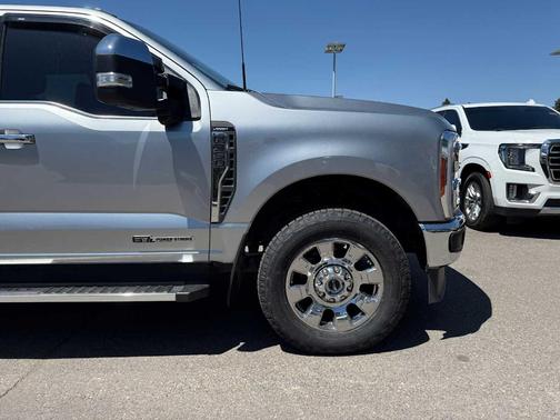 2023 Ford F-350 Lariat Super Duty