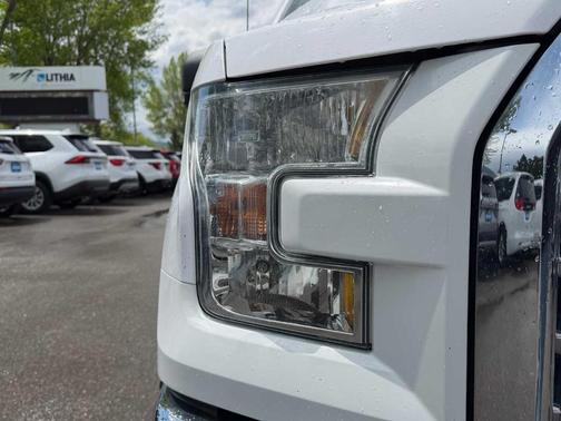 Oxford White 2015 Ford F-150 XLT