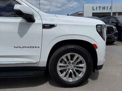 2021 GMC Yukon XL SLT