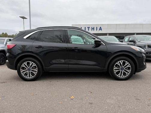2020 Ford Escape SEL