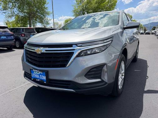 Sterling Gray Metallic 2024 Chevrolet Equinox LT