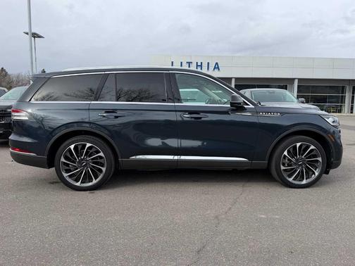 2022 Lincoln Aviator Reserve AWD