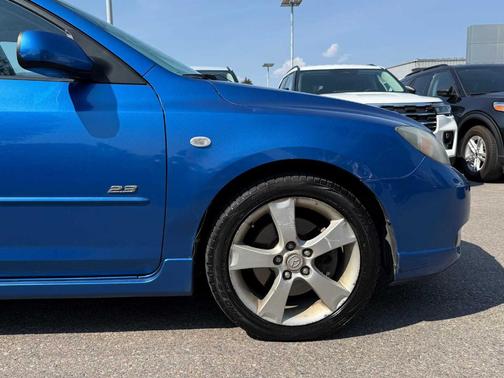 2004 Mazda Mazda3 s