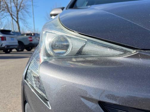 2018 Toyota Prius Two