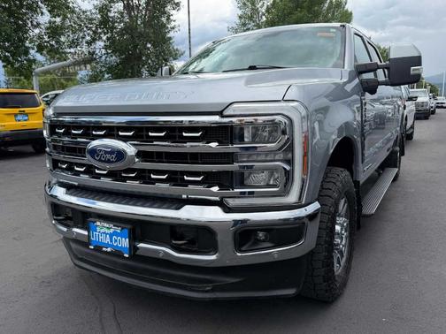 Iconic Silver Metallic 2023 Ford F-250 Lariat