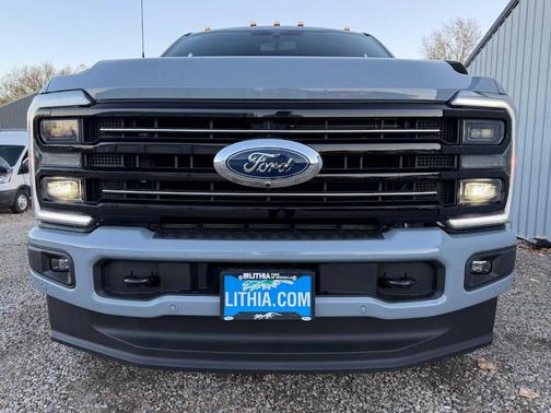 2026 Ford F-350 Platinum