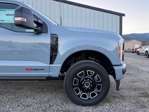 2026 Ford F-350 Platinum