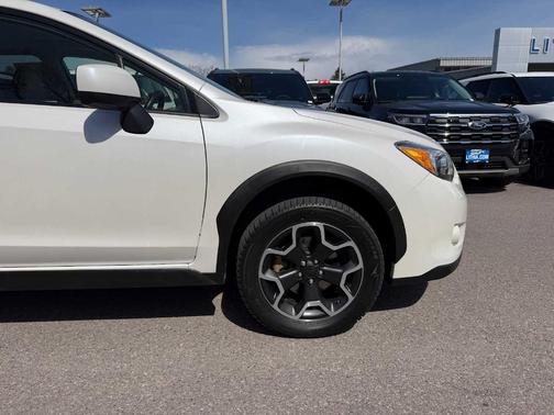 Satin White Pearl 2014 Subaru XV Crosstrek 2.0i Limited