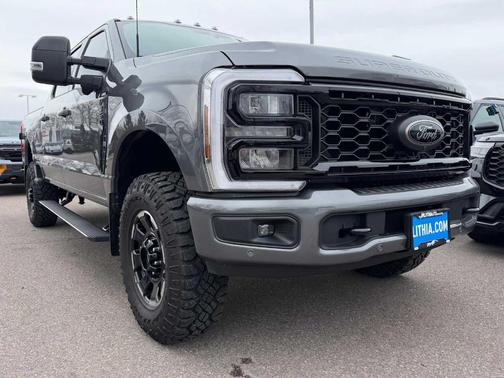 2025 Ford F-350 Lariat Super Duty