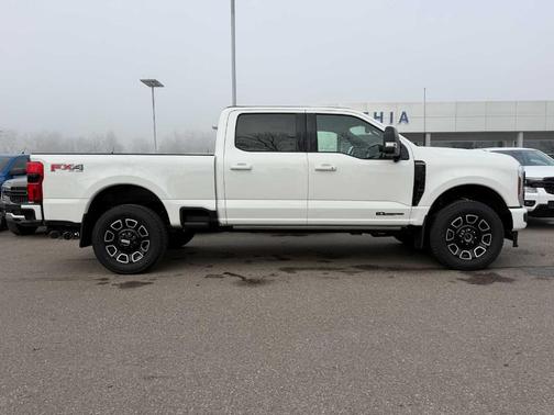 2026 Ford F-250 Platinum