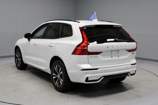 2024 Volvo XC60 B5 Core