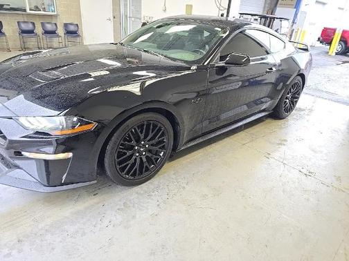 2020 Ford Mustang GT PREMIUM