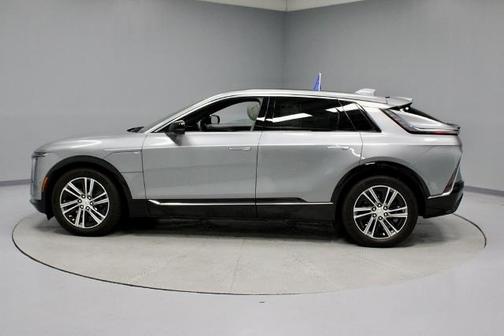 2024 Cadillac LYRIQ LUXURY