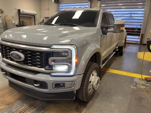 2024 Ford F-450 PLATINUM DRW