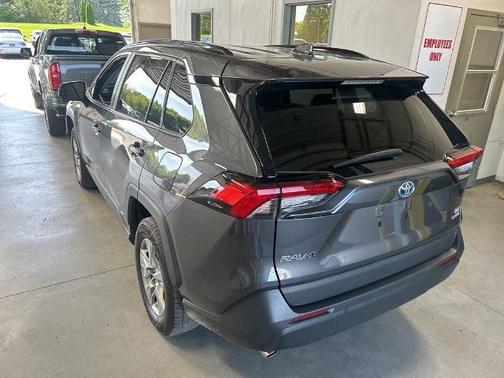 Magnetic Gray Metallic 2024 Toyota RAV4 LE