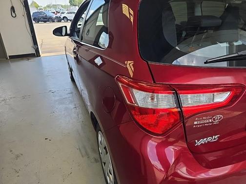 2018 Toyota Yaris L