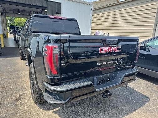 Onyx Black 2024 GMC Sierra 1500 AT4