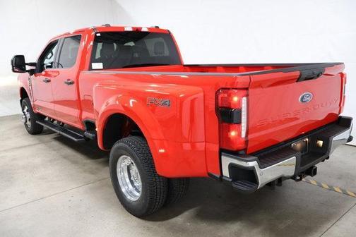 2025 Ford F-350 XLT