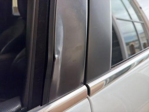 Bright White Clearcoat 2020 Jeep Cherokee LIMITED