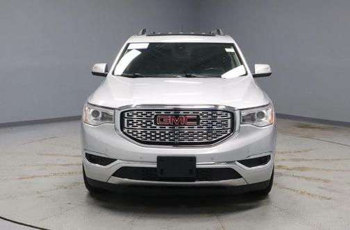 Quicksilver Metallic 2018 GMC Acadia DENALI
