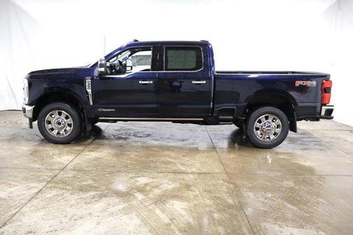 2025 Ford F-350 Lariat Super Duty