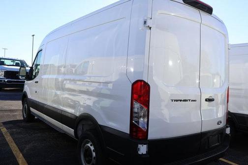 2026 Ford Transit-250 148 WB Medium Roof Cargo