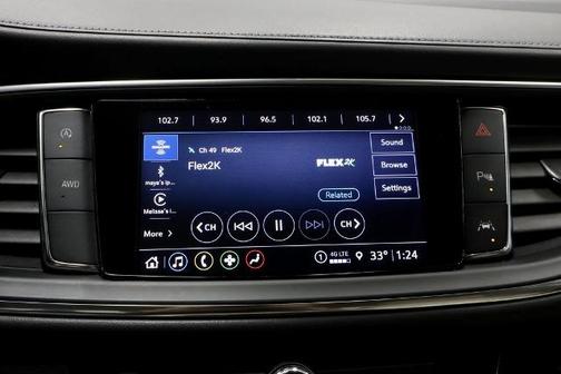 2023 Buick Enclave ESSENCE