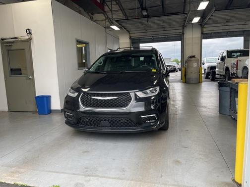 2022 Chrysler Pacifica Limited