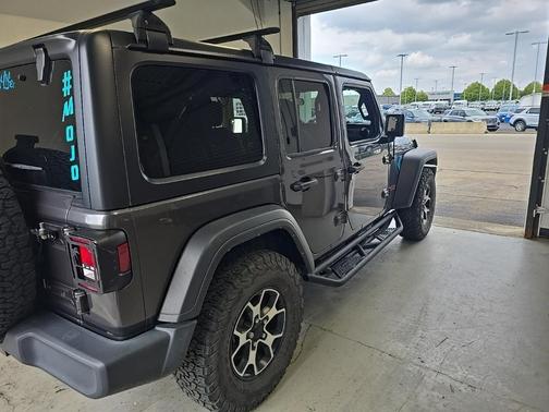 2022 Jeep Wrangler Unlimited Sport