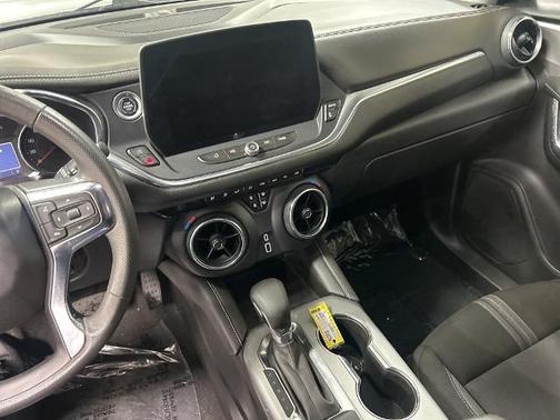 2023 Chevrolet Blazer LT W/2LT