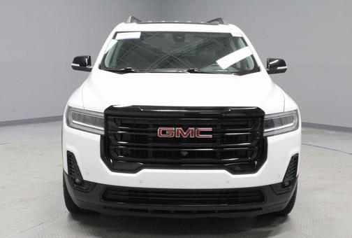2022 GMC Acadia SLT