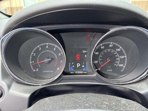 Diamond White Pearl 2017 Mitsubishi Outlander Sport 2.0 LE