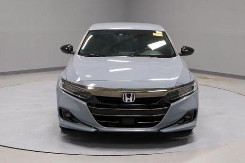 Sonic Gray Pearl 2022 Honda Accord SPORT