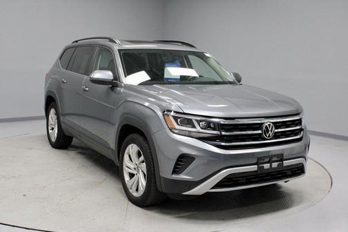 2023 Volkswagen Atlas 3.6L SE w/Technology