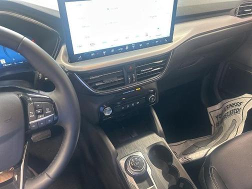 RAPID RED MET TINTED CC 2025 Ford Escape PLATINUM