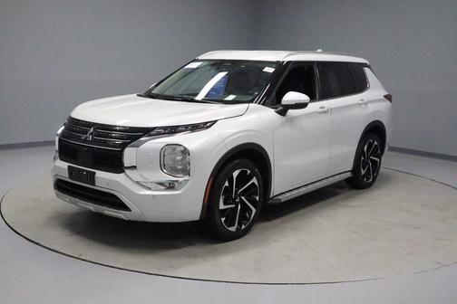 2022 Mitsubishi Outlander SEL