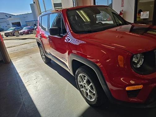 2023 Jeep Renegade LATITUDE