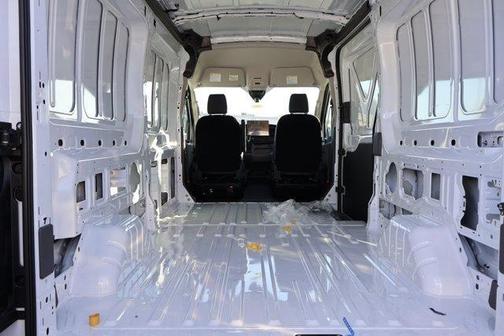 2026 Ford Transit-250 148 WB Medium Roof Cargo