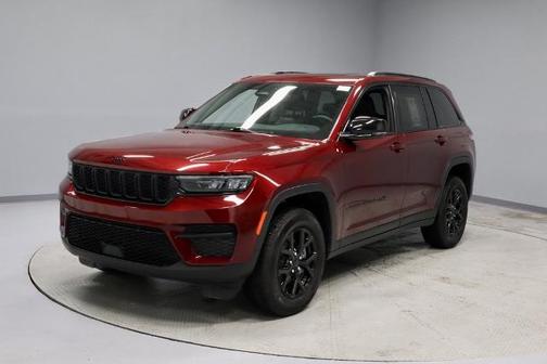 2024 Jeep Grand Cherokee LAREDO