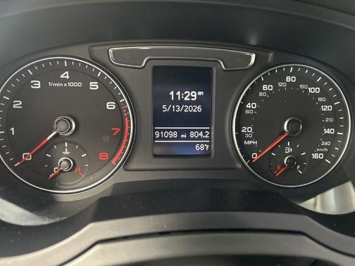 Utopia Blue Metallic 2017 Audi Q3 2.0T QUATTRO PREMIUM