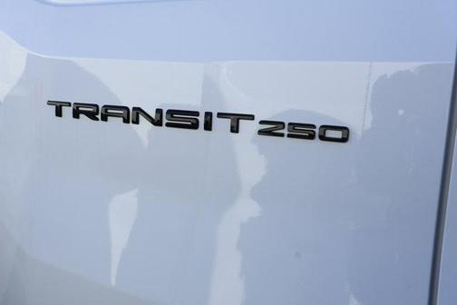 2026 Ford Transit-250 148 WB Medium Roof Cargo