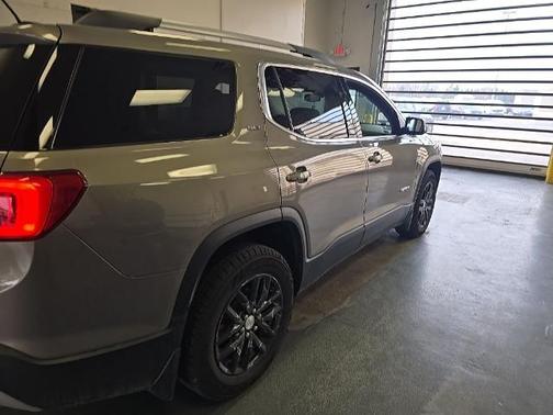 Pepperdust Metallic 2019 GMC Acadia SLT-1
